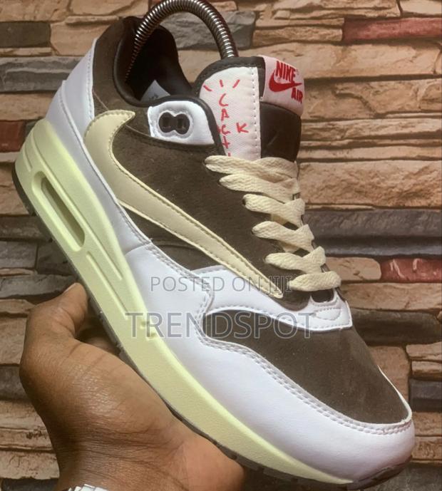 Airmax 1 KSH 359900
Sizes 40-45 - thumbnail 2