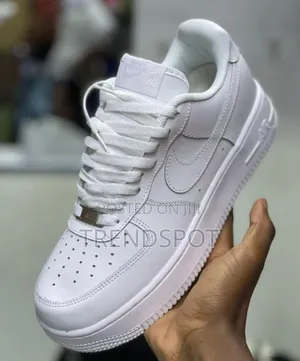 Quality Airforce All White KSH 2000
Sizes 36-45