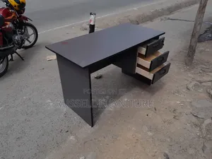 1.2m Office Desk