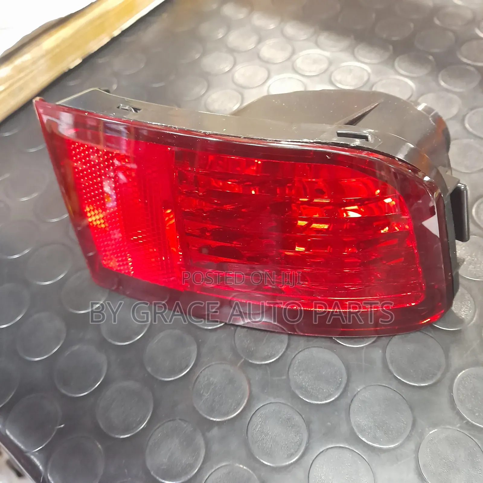 Rear/Tail Reflector for Prado 120