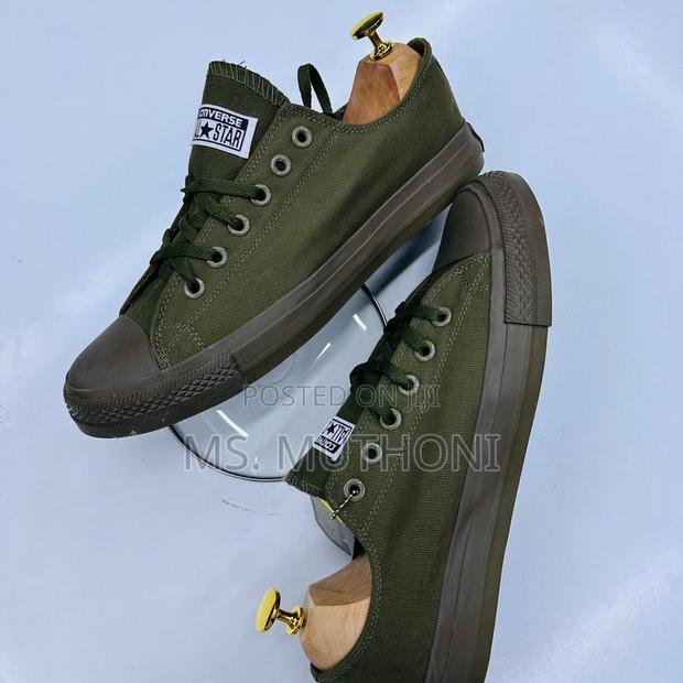 Converse Low Cut Army Green Sizes 37-45 - thumbnail 2