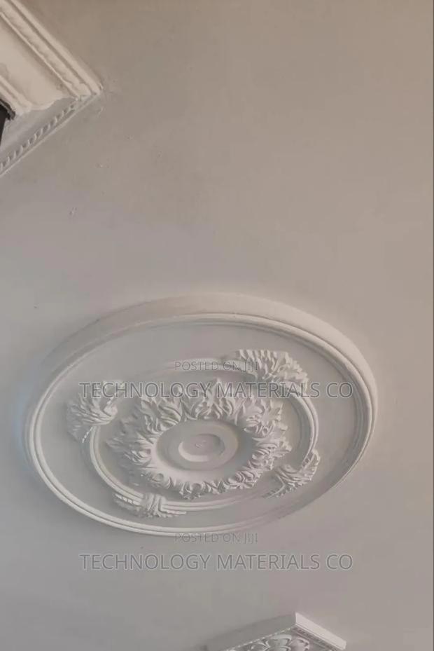 Regal Flora P.U. Ceiling Medallion.