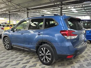 Subaru Forester 2.5i Premium AWD 2018 Blue