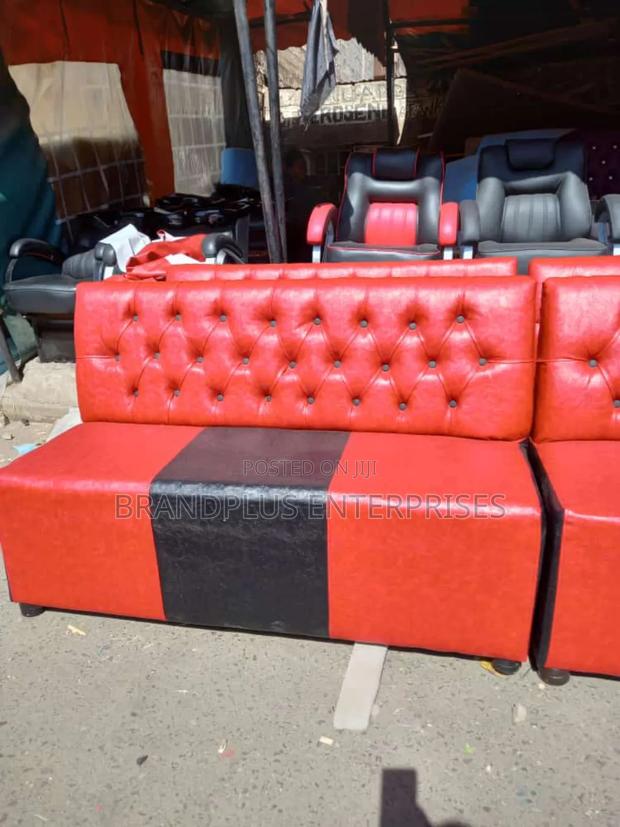 Bench Bench - main view