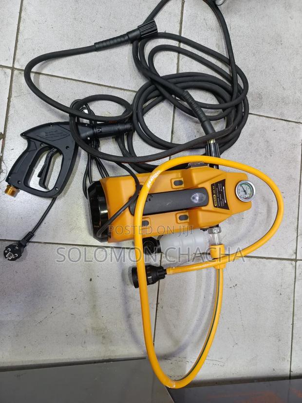 Best Dera 1500w Pressure Washer With Free Foam Cleaner - thumbnail 4