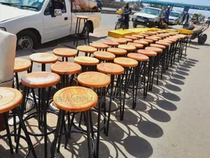 Backless High Stool