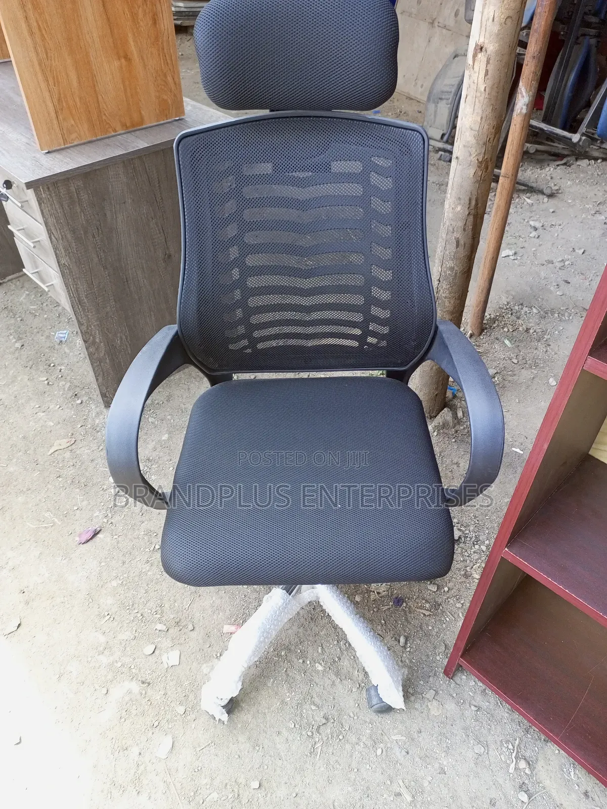 Headrest Chair