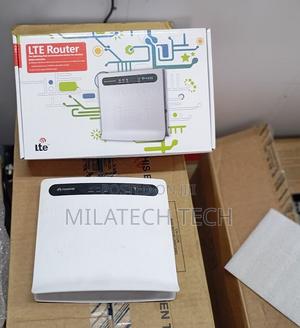 Huawei B593 LTE Huawei B593 Wireless Simcard Router - thumbnail 2