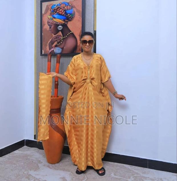 Classy Gold Maxi Dress - thumbnail 3