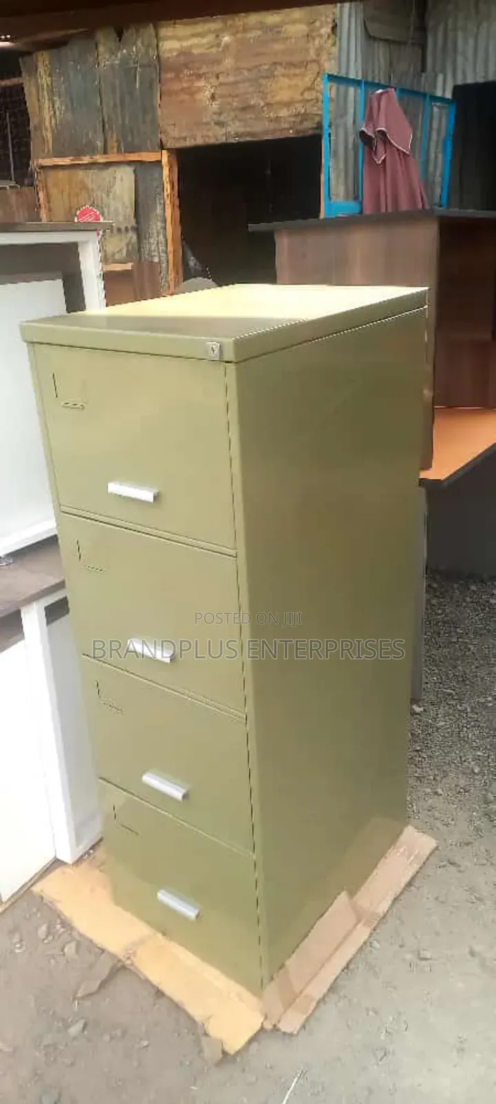 Metallic Filing Cabinet