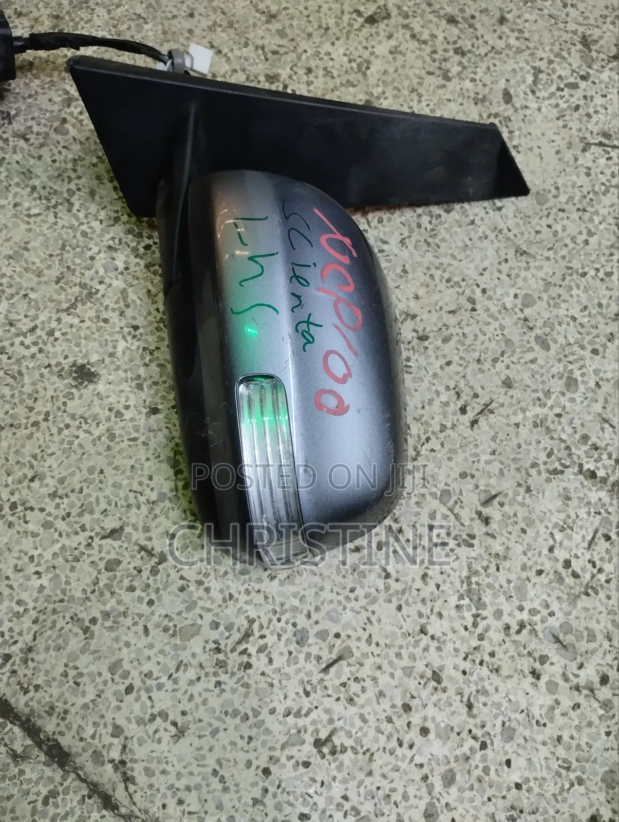 Toyota Sienta Side Mirror With Signal