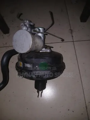 Suzuki Escudo Old Model Brake Booster Plus Master Cylinder