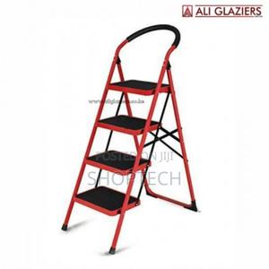 4 Step Ladder - thumbnail 2