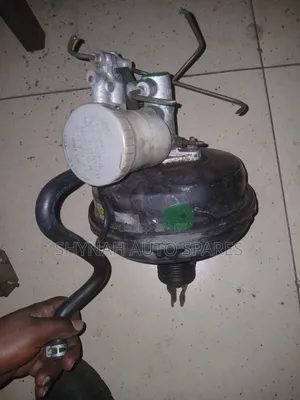 Old Model Suzuki Escudo Brake Booster and Master Cylinder