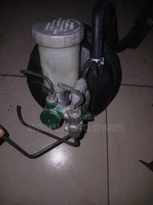 Old Model Suzuki Escudo Brake Booster and Master Cylinder