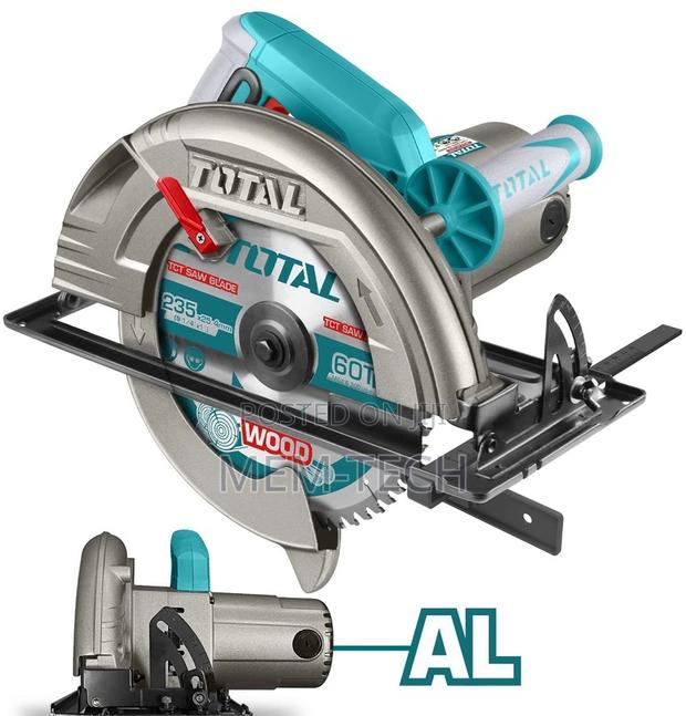 Total TS1222356 Circular Saw 2200W