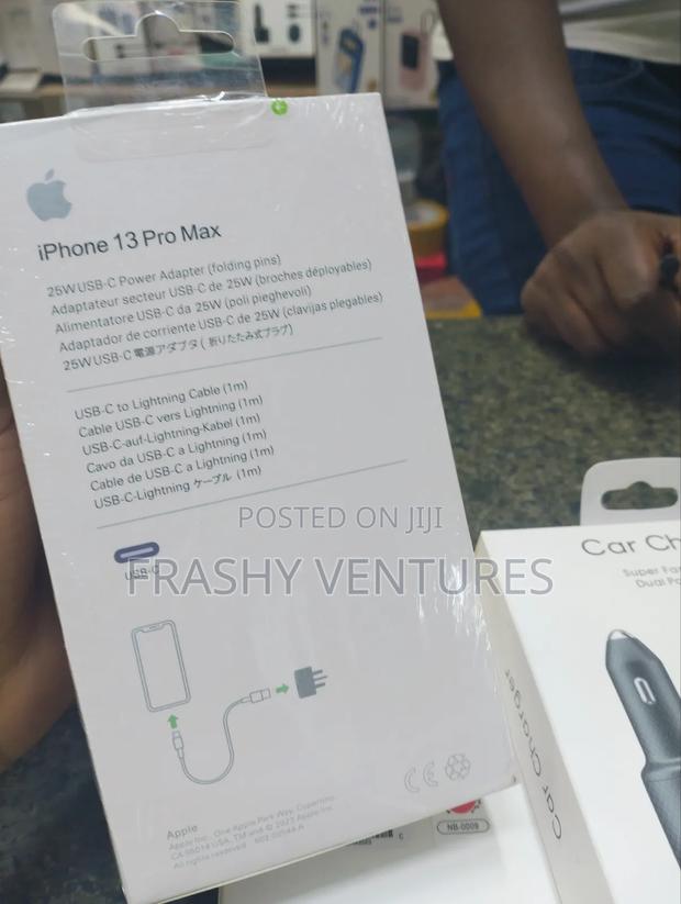 iPhone 13 Pro Max Adapter and Cable - thumbnail 2