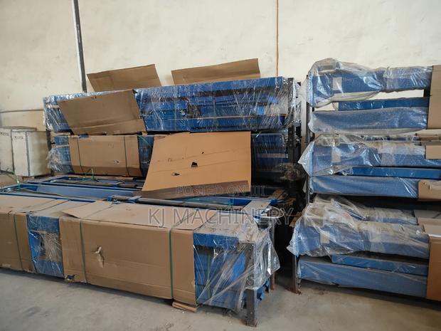Four Post Lift Ready For Assembly. - main view