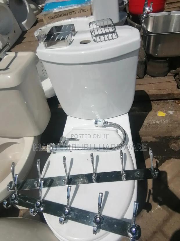 Wc Blossom Toilet Seat - main view