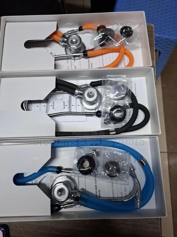 Double Tube Student Stethoscope. ( Double Barrel Studentstethoscope. ) - main view