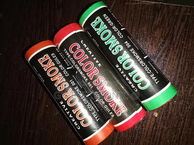 Color Smoke - thumbnail 3