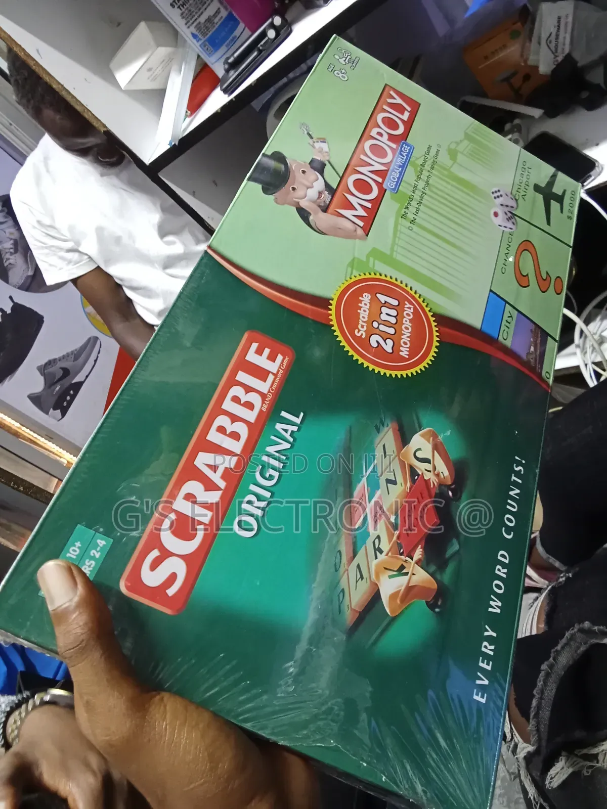 Scrabble/Monopoly.2in 1