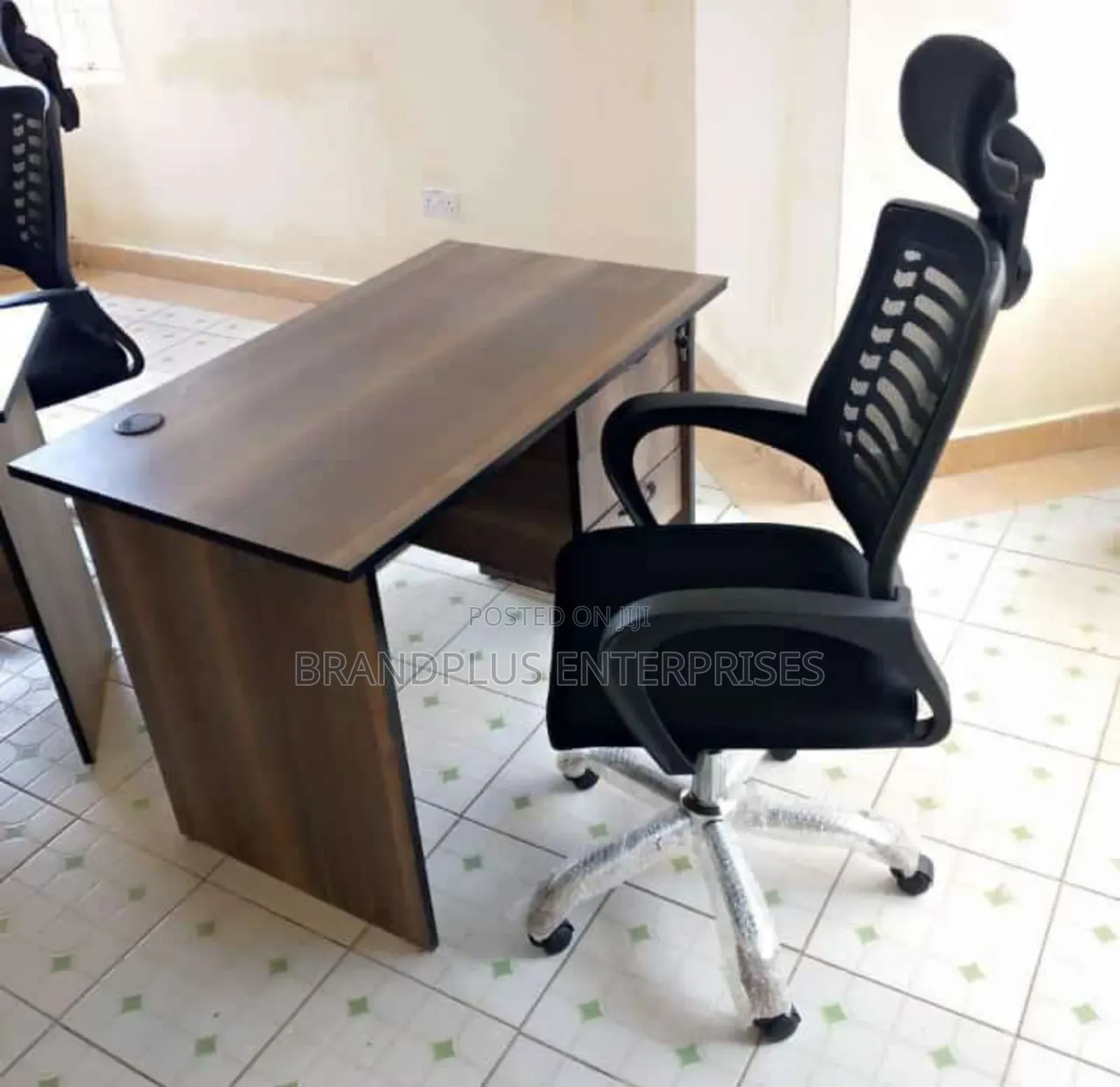 Desk and Headrest Swivel Chair