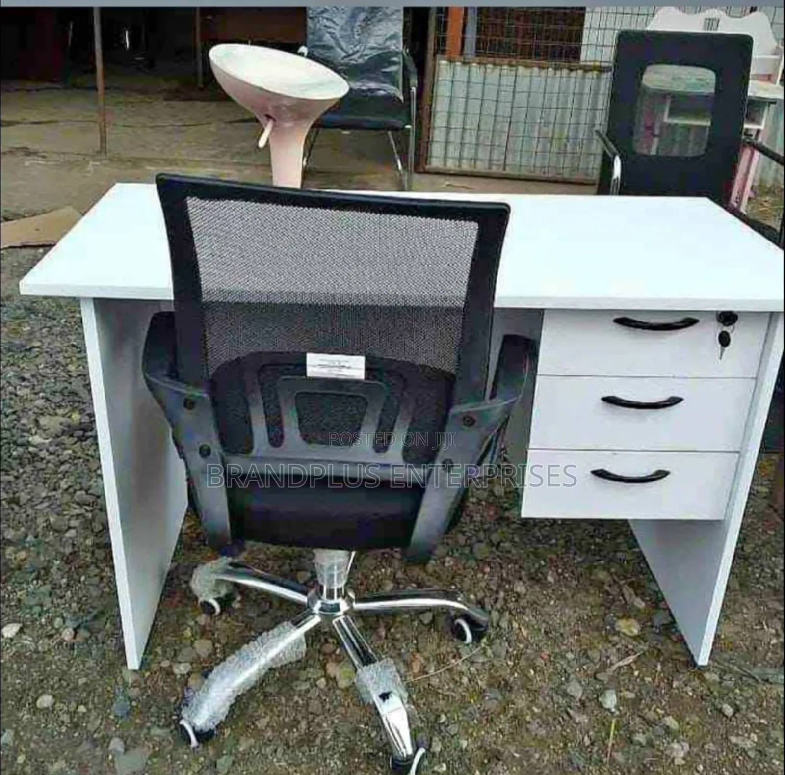 Black Chair and Desk