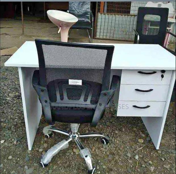Black Chair and Desk