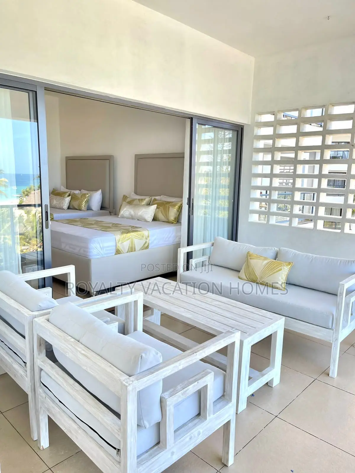 3 Br Beachfront Penthouse Apartment at Xanado Beach Apartments