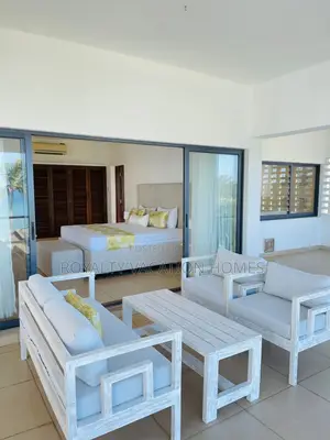 3 Br Beachfront Penthouse Apartment at Xanado Beach Apartments