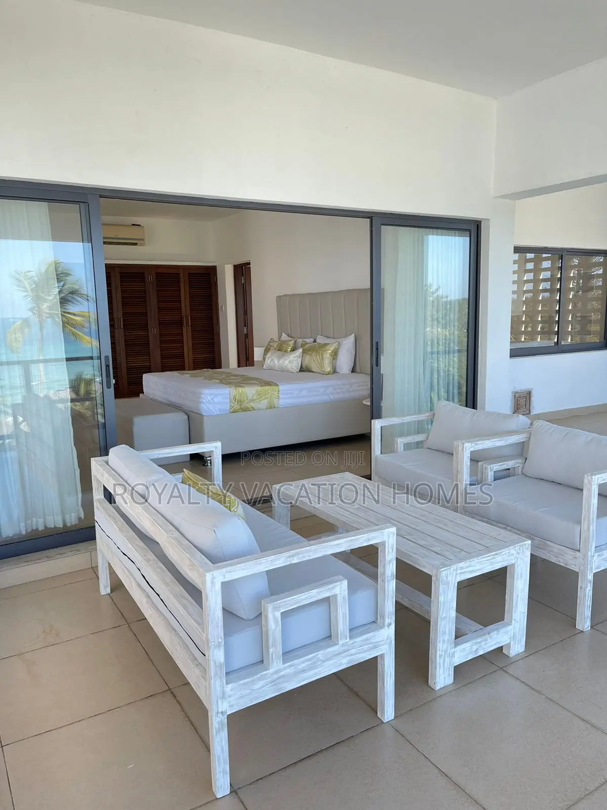 3 Br Beachfront Penthouse Apartment at Xanado Beach Apartments