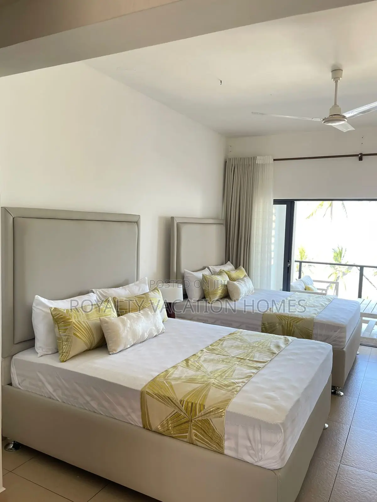 3 Br Beachfront Penthouse Apartment at Xanado Beach Apartments