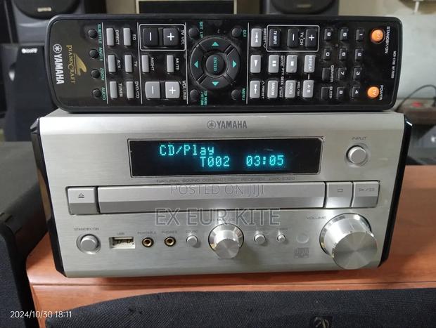 Yamaha Amp, Usb and Cd Player - thumbnail 2
