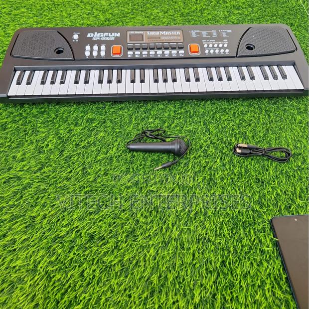 61-Key Portable Keyboard - main view