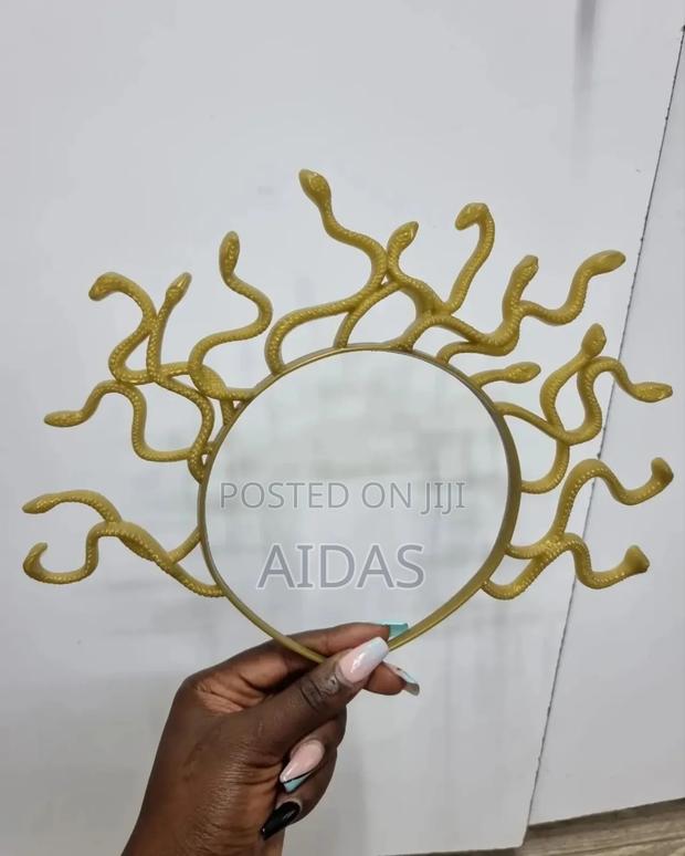 Halloween Medusa Headdress Crown - thumbnail 2