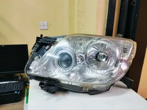 Headlight Prado 150 Non Xenon 2010