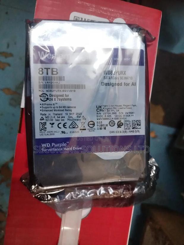 Western Digital 8TB Desktop Drive - thumbnail 2