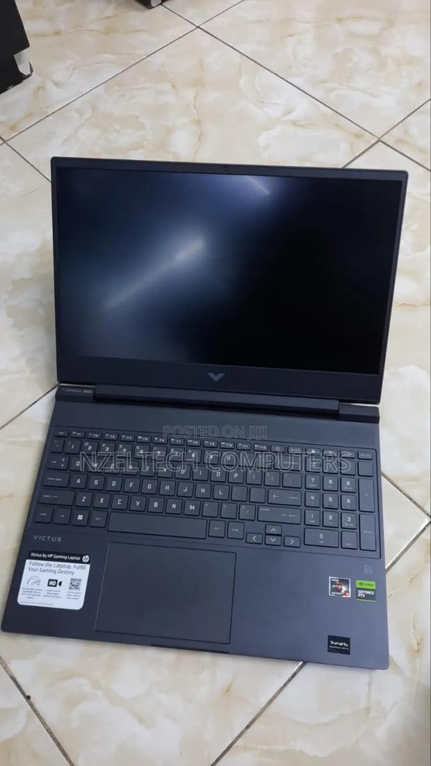 Laptop HP Victus 15 8GB AMD Ryzen 5 SSD 512GB - main view