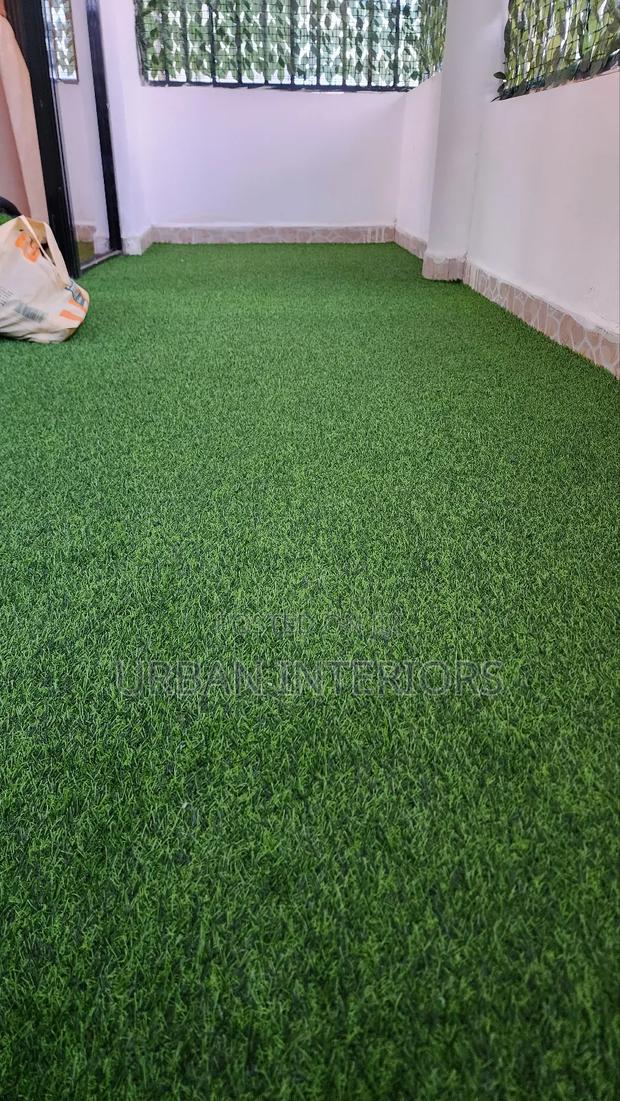 Artificial Green Carpet 20mm - main view