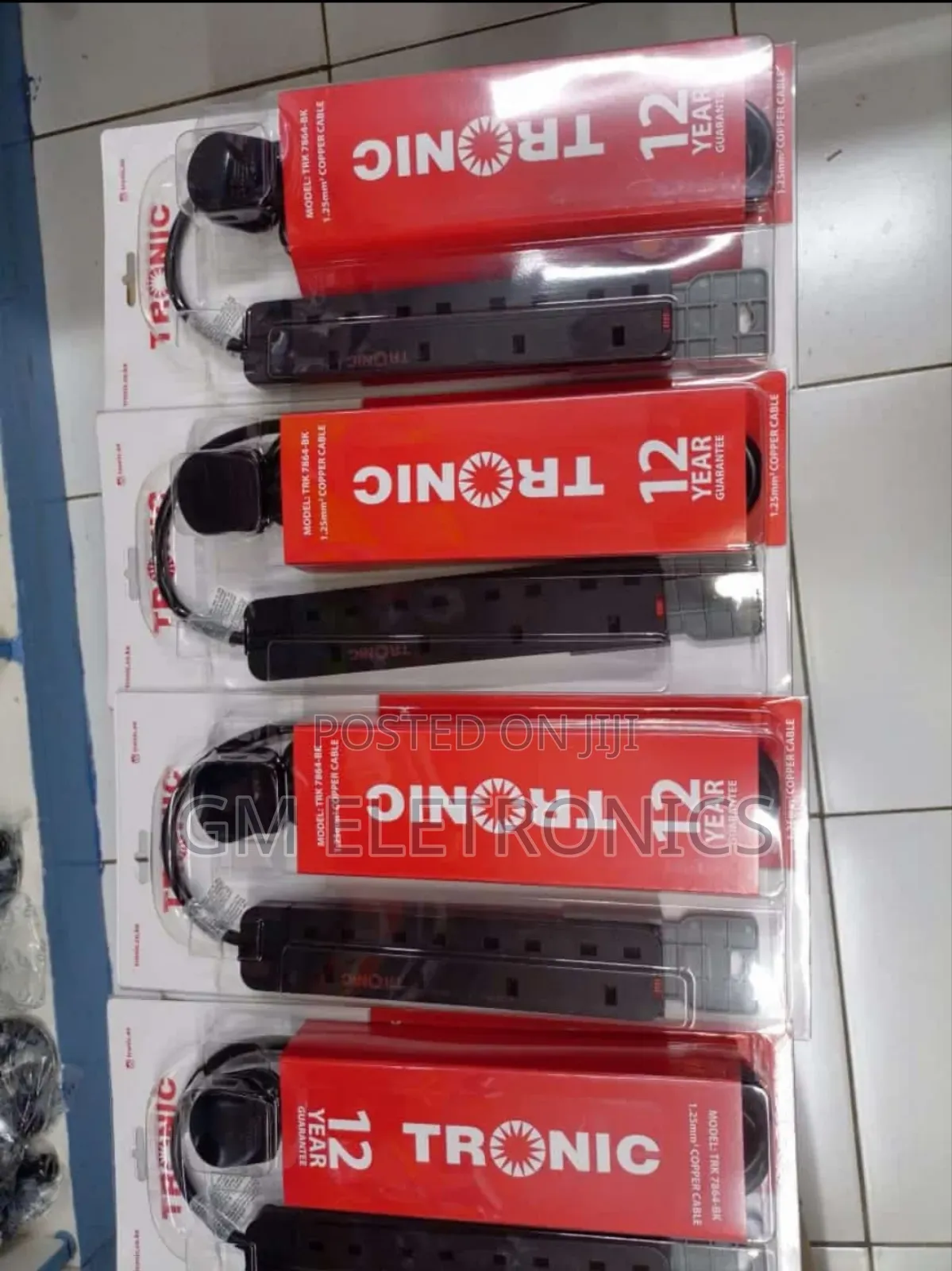 Original Tronic Power Extension 4 Way( Black)