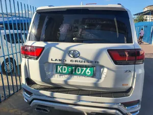 New Toyota Land Cruiser 2023 White