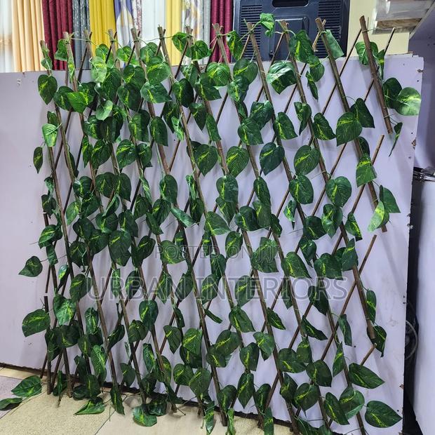 Expandable Balcony Fence - thumbnail 2