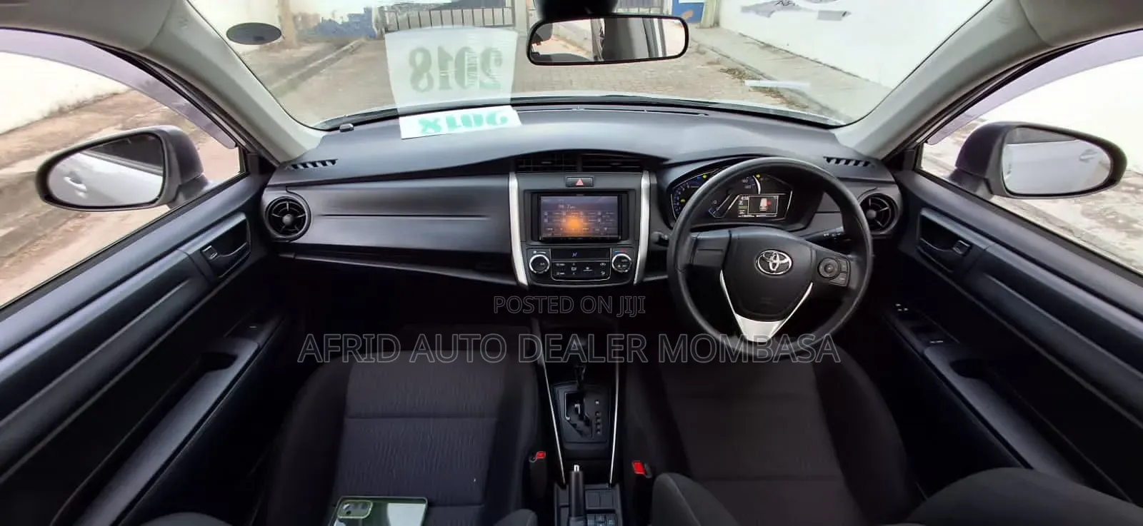 Toyota Corolla Fielder 1.5 Hybrid FWD 2018 Silver