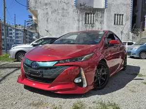 Toyota Prius Four Touring 2018 Red