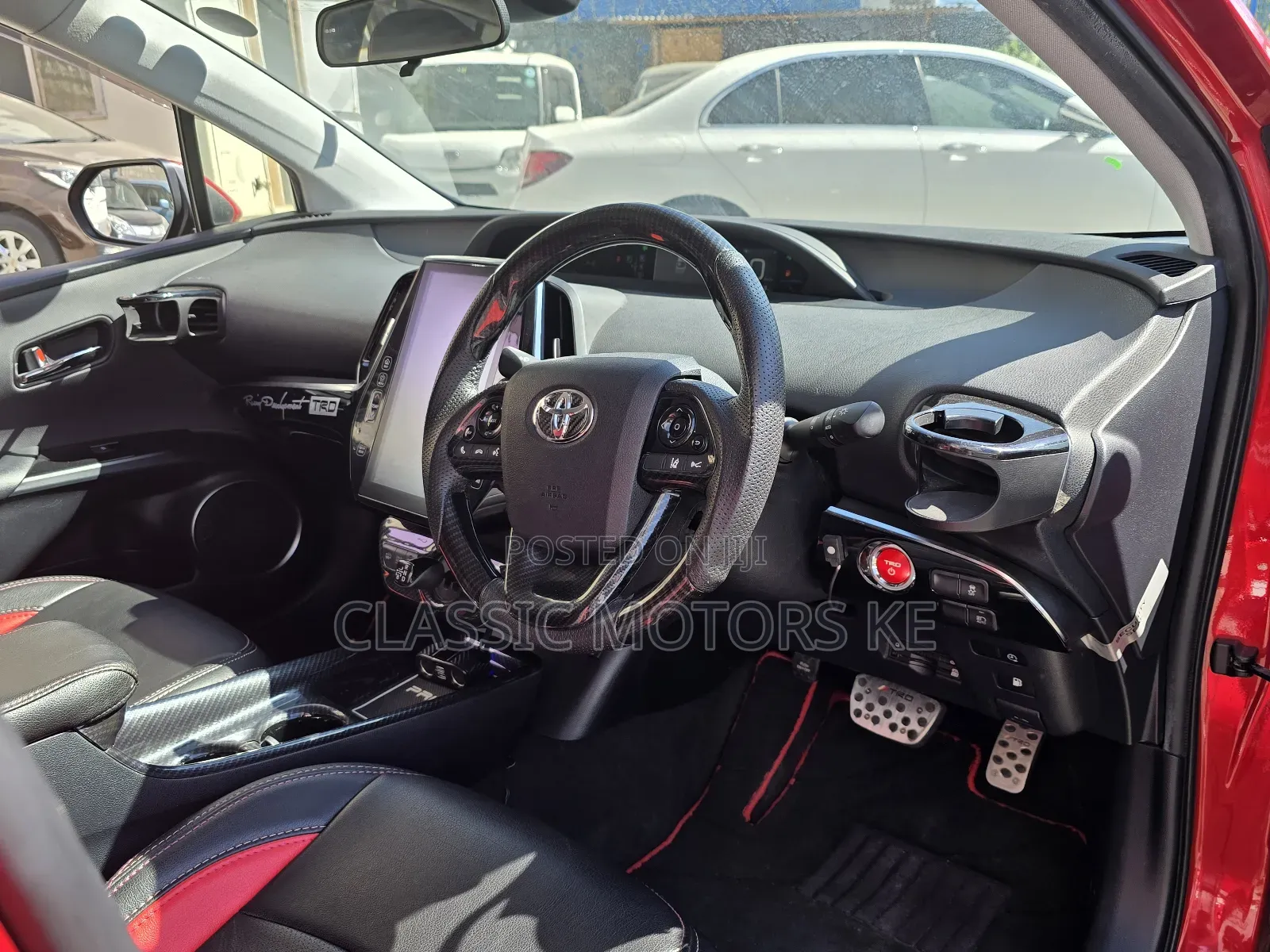 Toyota Prius Four Touring 2018 Red