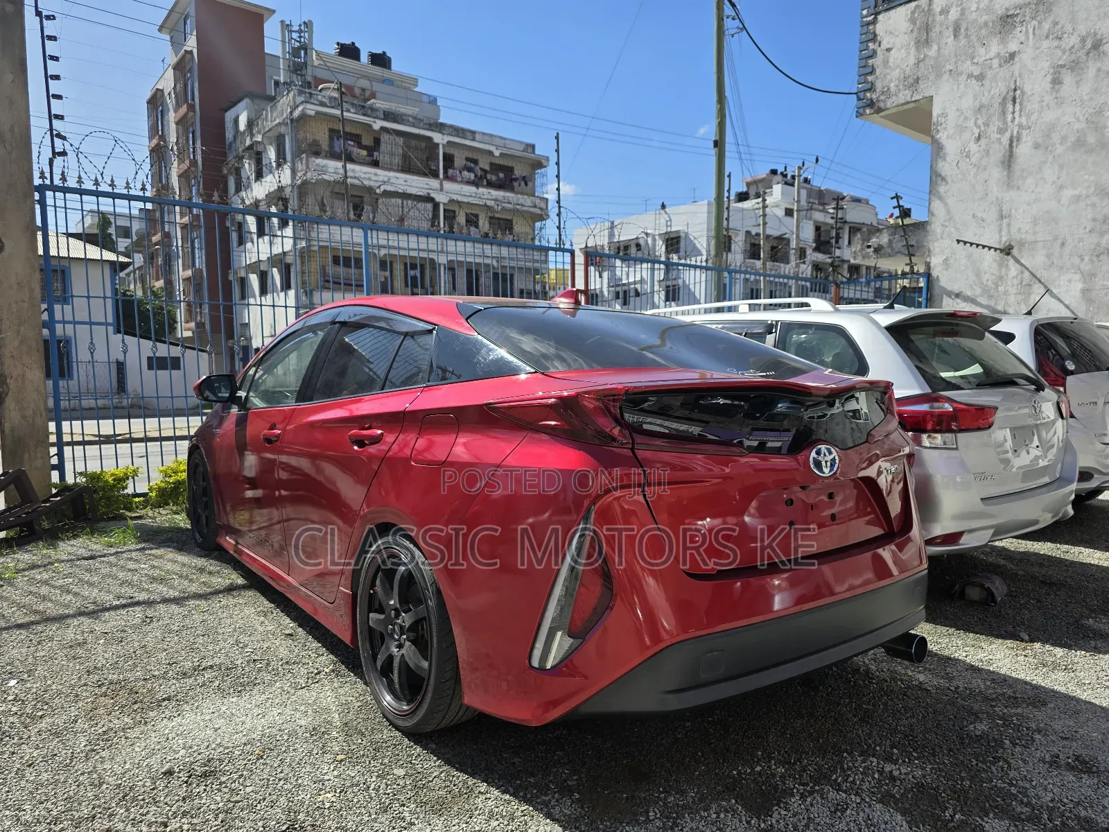 Toyota Prius Four Touring 2018 Red