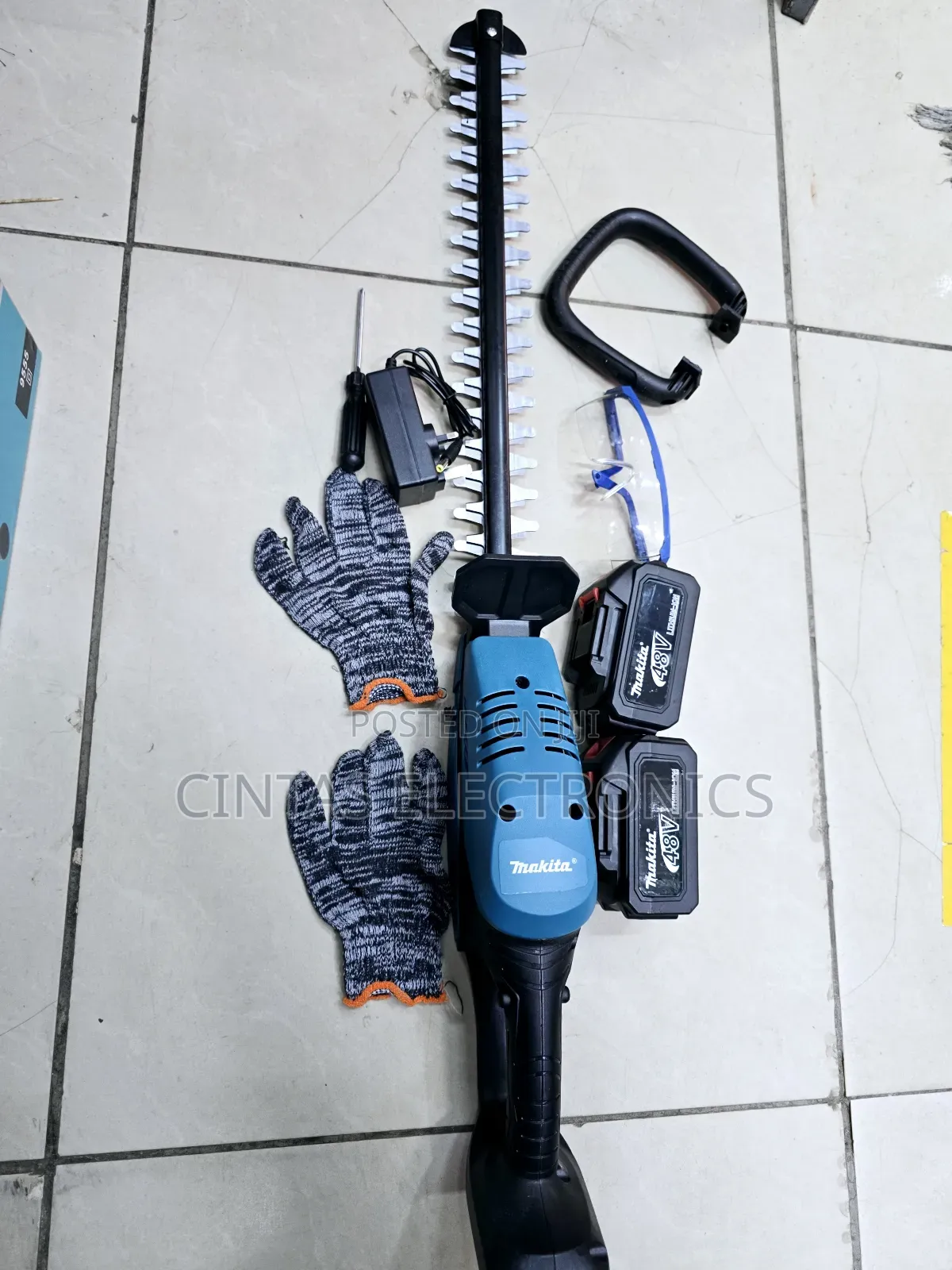 New Cordless Hedge Trimmer