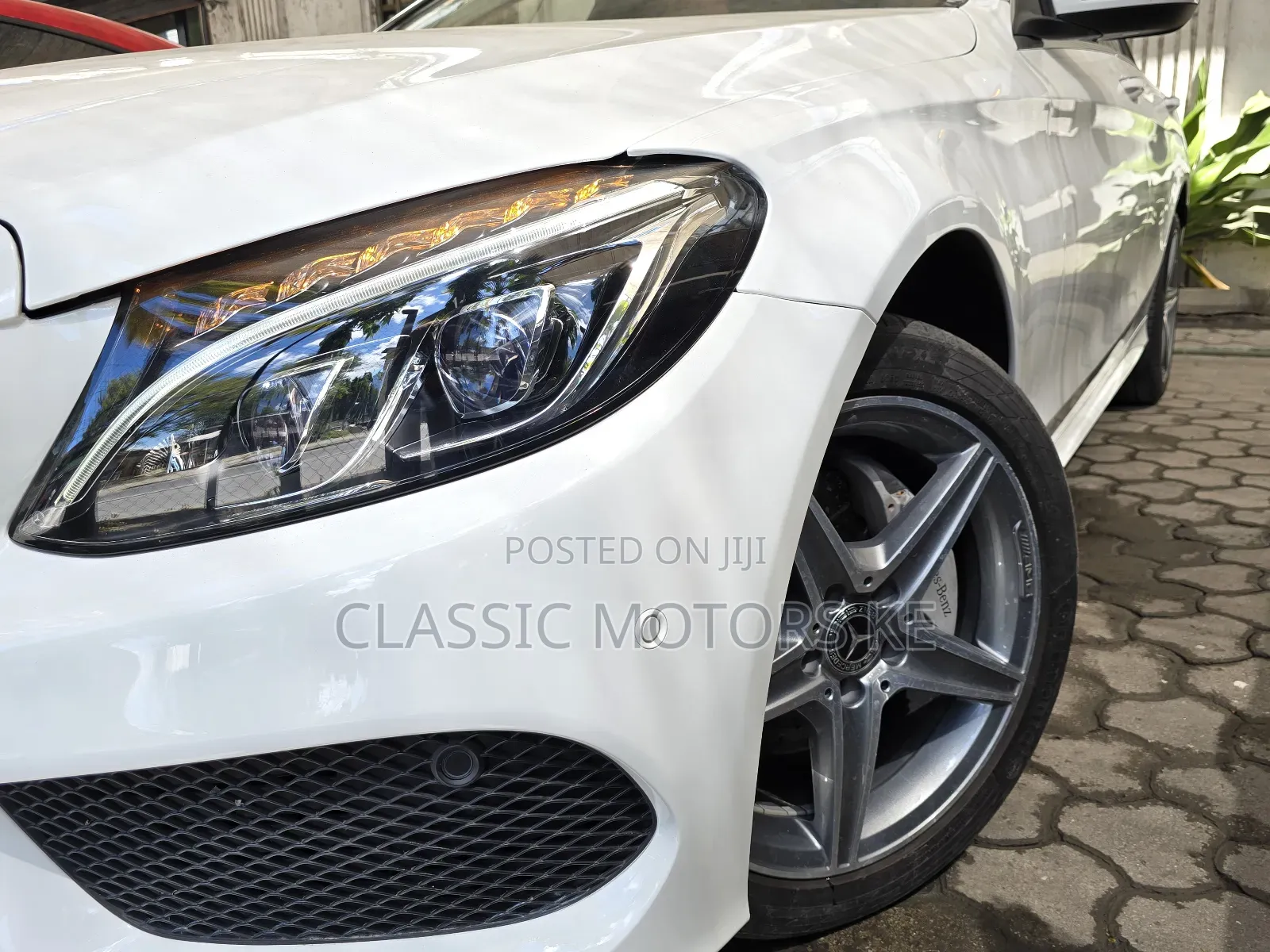 Mercedes-Benz C200 2018 White