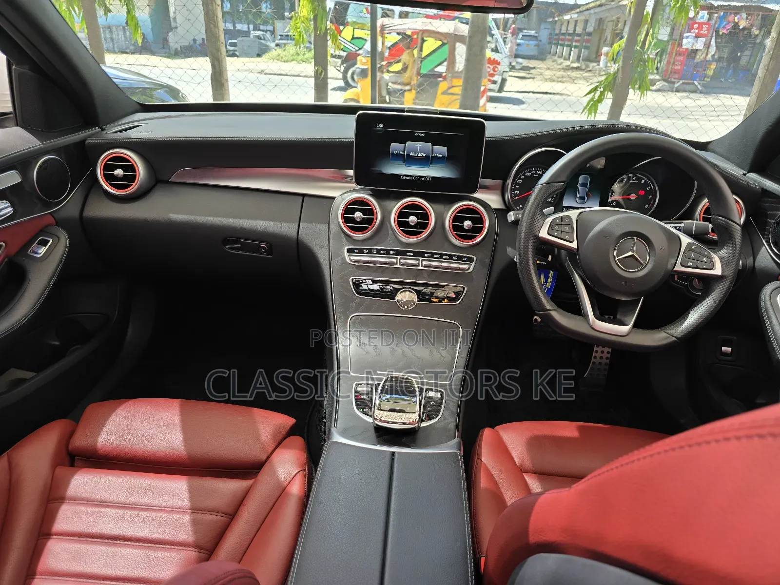 Mercedes-Benz C200 2018 White
